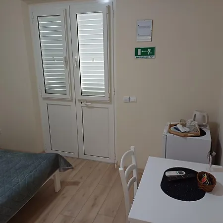 Kvestic Vendégház 3*