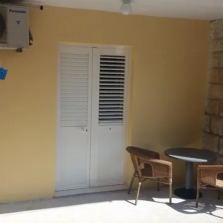 Kvestic בית הארחה