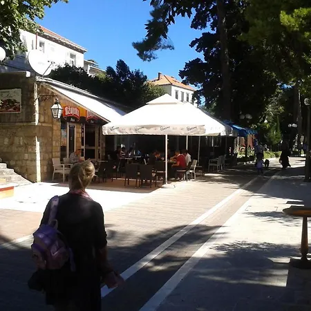 Guest house Kvestic 3*